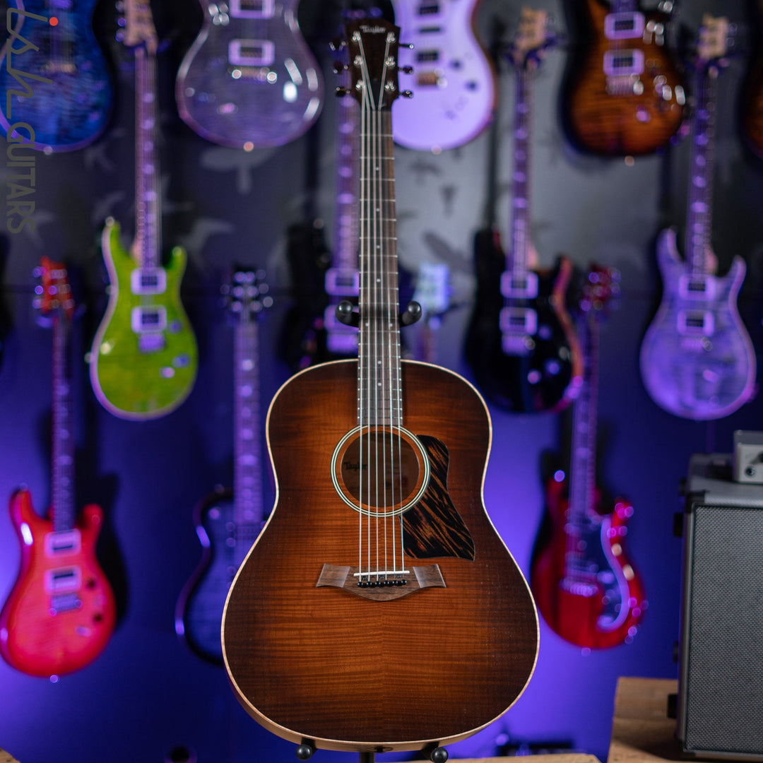 Taylor American Dream AD27e Flametop Acoustic-Electric Guitar