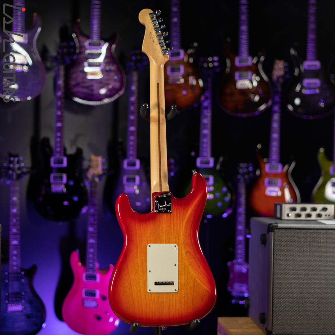 2012 Fender American Deluxe Stratocaster Sienna Sunburst