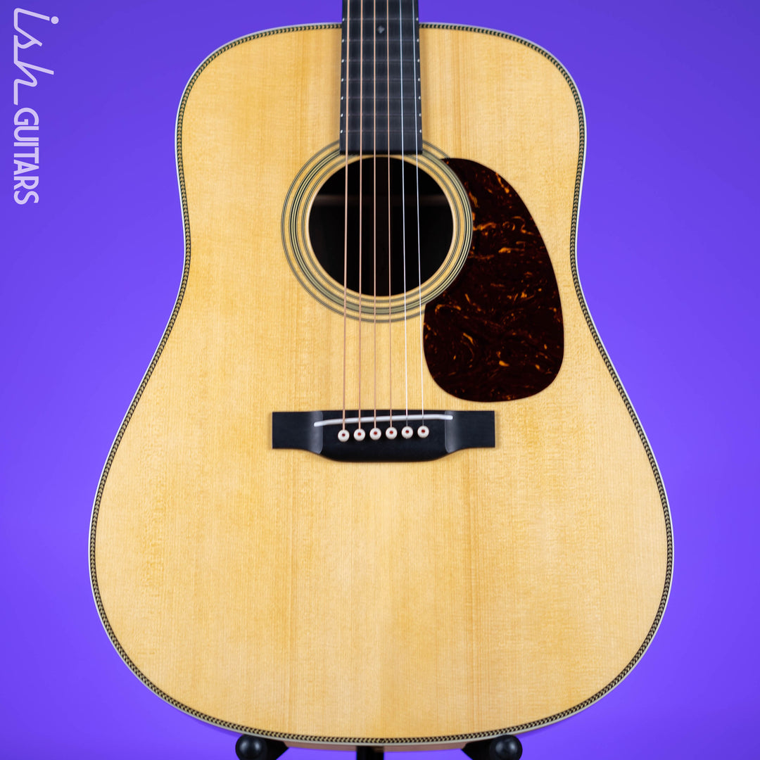 Martin Custom Shop HD-28V Dreadnought Acoustic Guitar Ziricote Natural