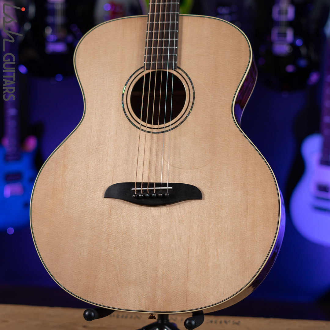 Alvarez Yairi YB70 Standard Baritone Natural Store Demo