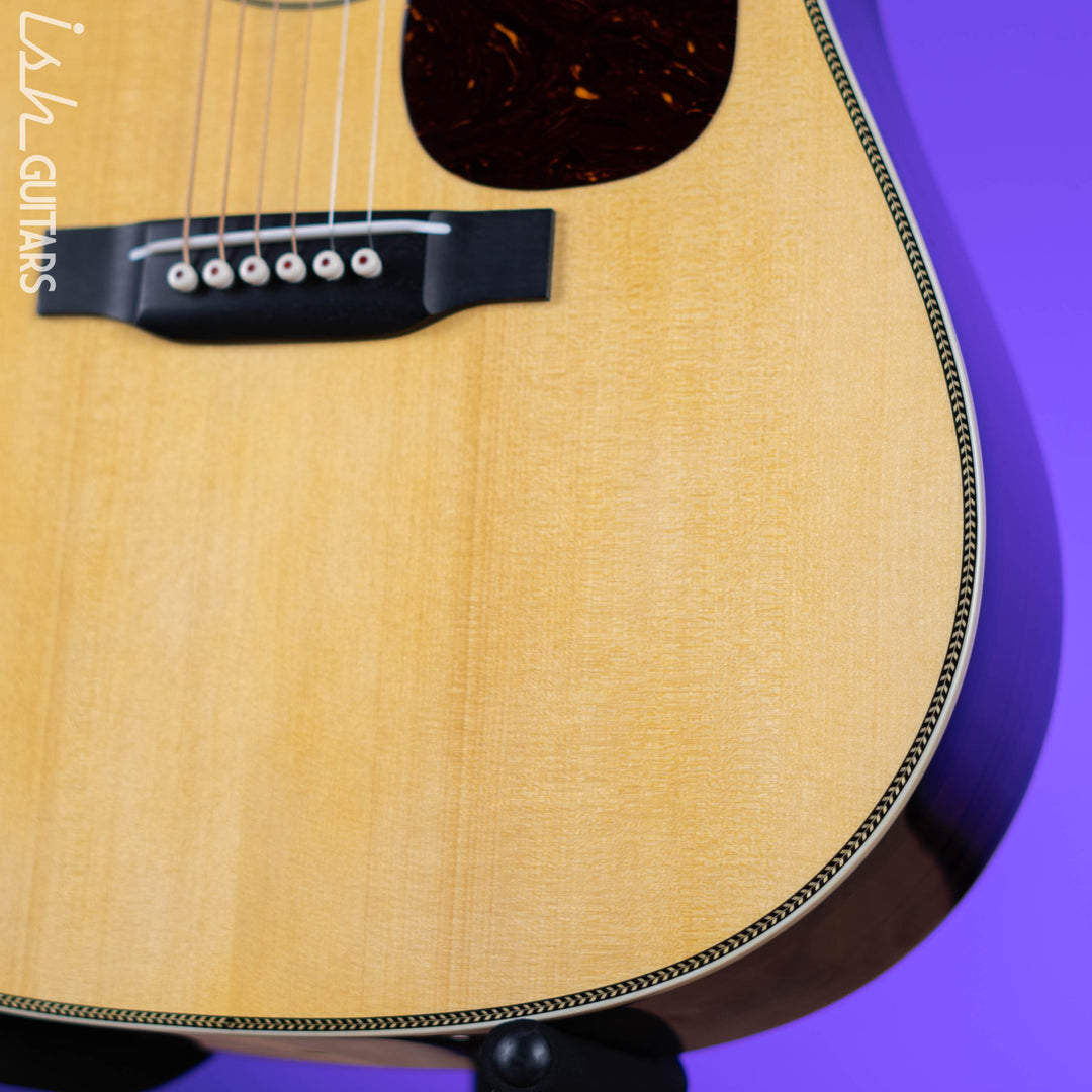 Martin Custom Shop HD-28V Dreadnought Acoustic Guitar Ziricote Natural
