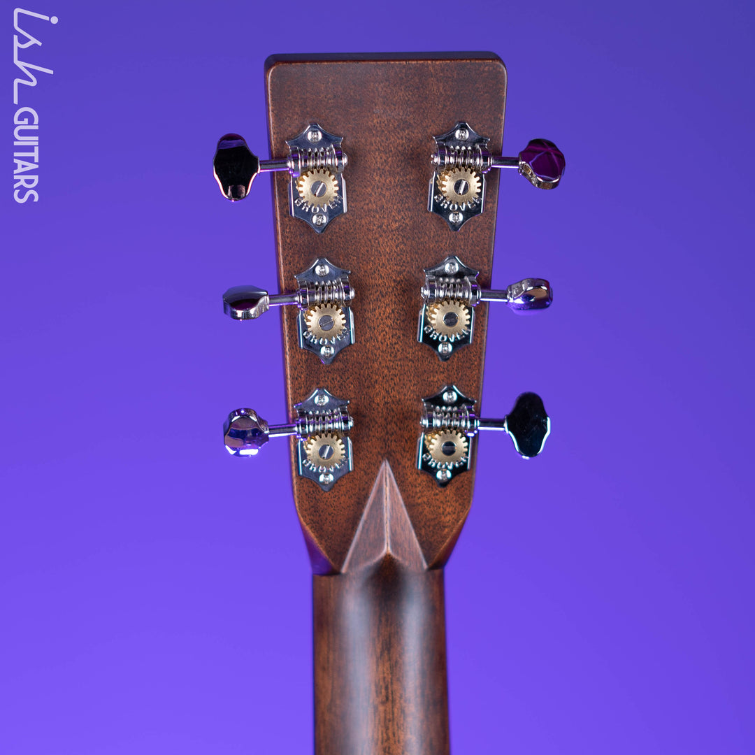 Martin Custom Shop HD-28V Dreadnought Acoustic Guitar Ziricote Natural