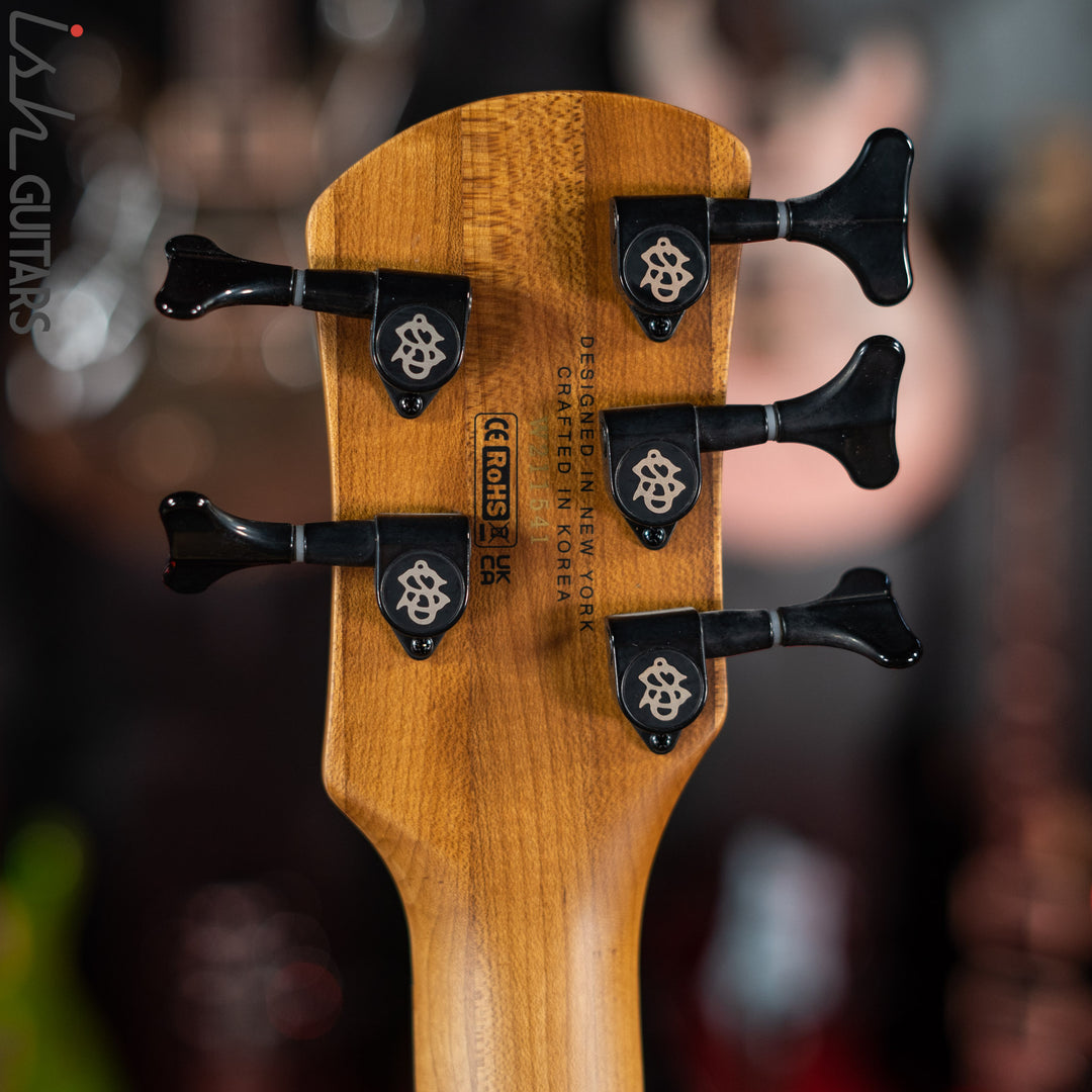 Spector NS Pulse II 5-String Bass Ultra Violet Matte Demo