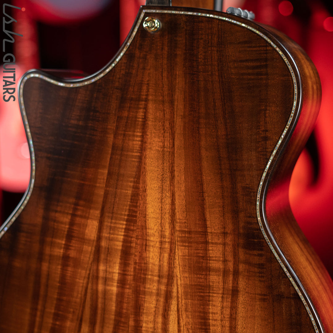 Taylor Builder’s Edition K24ce Shaded Edge Burst Koa