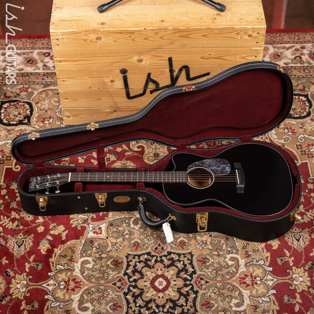 Martin Custom Shop 00-18 Slope Shoulder Cutaway Demo