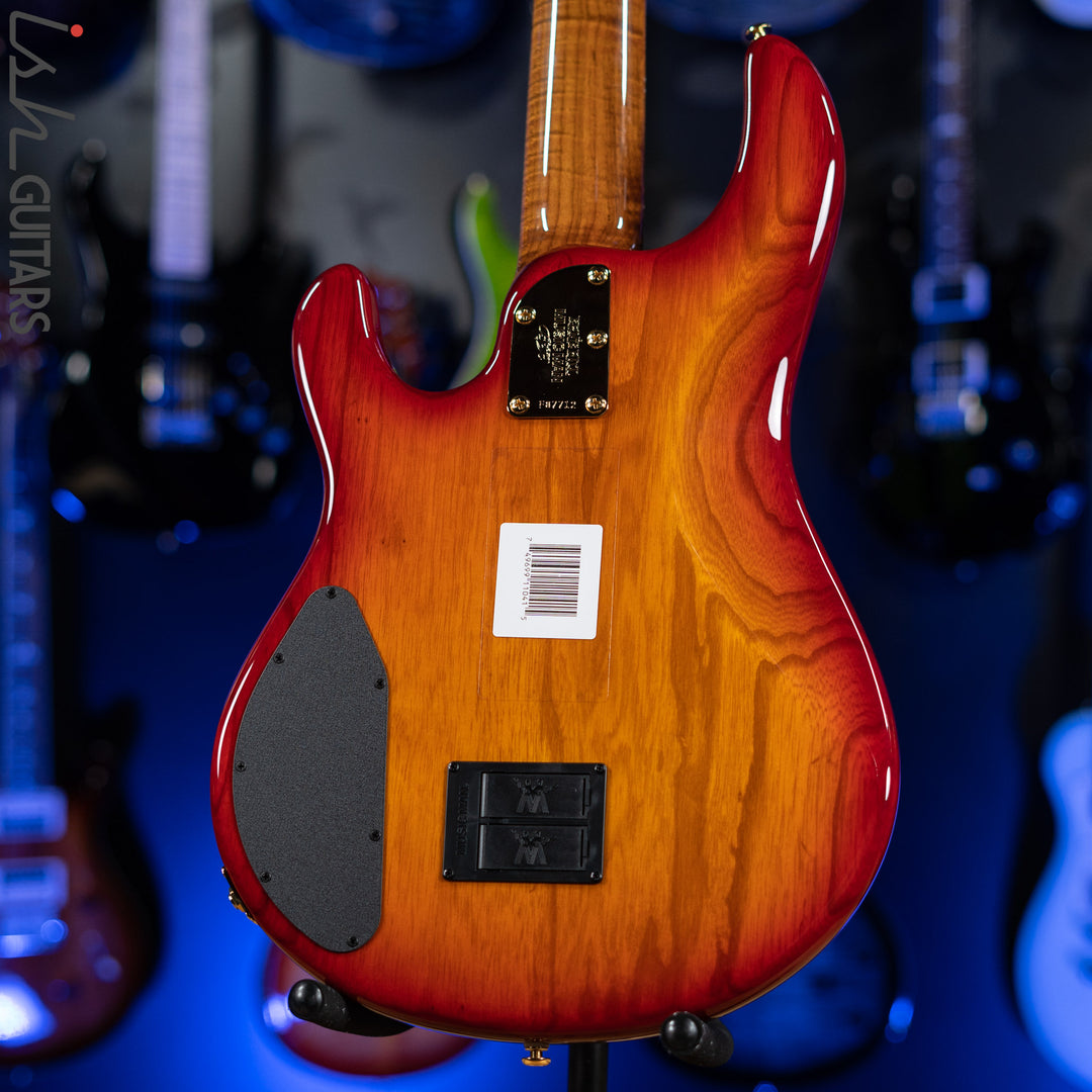 Ernie Ball Music Man BFR StingRay 5 Special Fretless Fuego