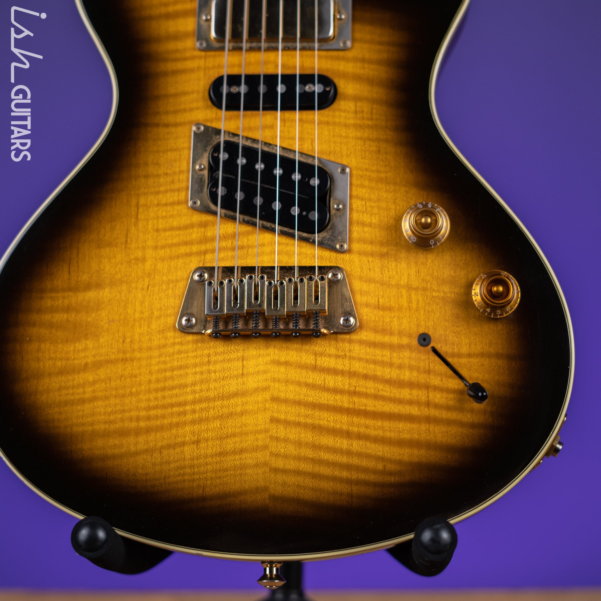 Gibson Custom Shop 1994 Nighthawk ギグバッグ付 Used 1994 Gibson Nighthawk Standard Amber Flame Top Finish | Cream