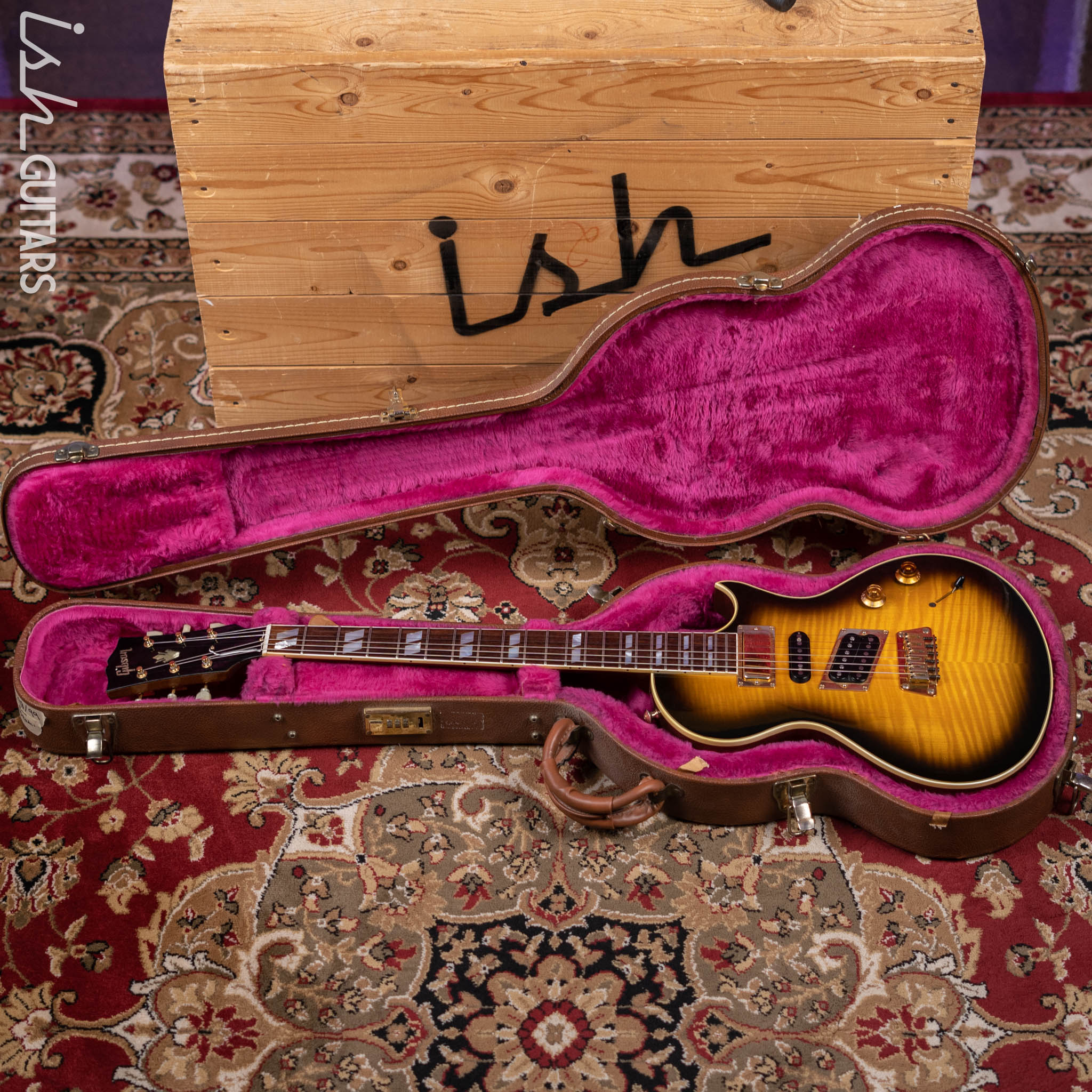 Gibson Custom Shop 1994 Nighthawk ギグバッグ付 1994 Gibson Nighthawk Tobacco Sunburst – Ish Guitars