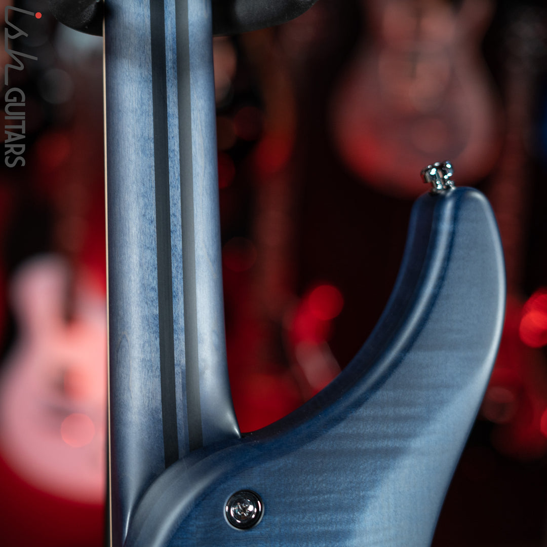 Vigier Arpege IV Custom Fretless 4-String Bass Deep Deep Blue Imetal Fretboard