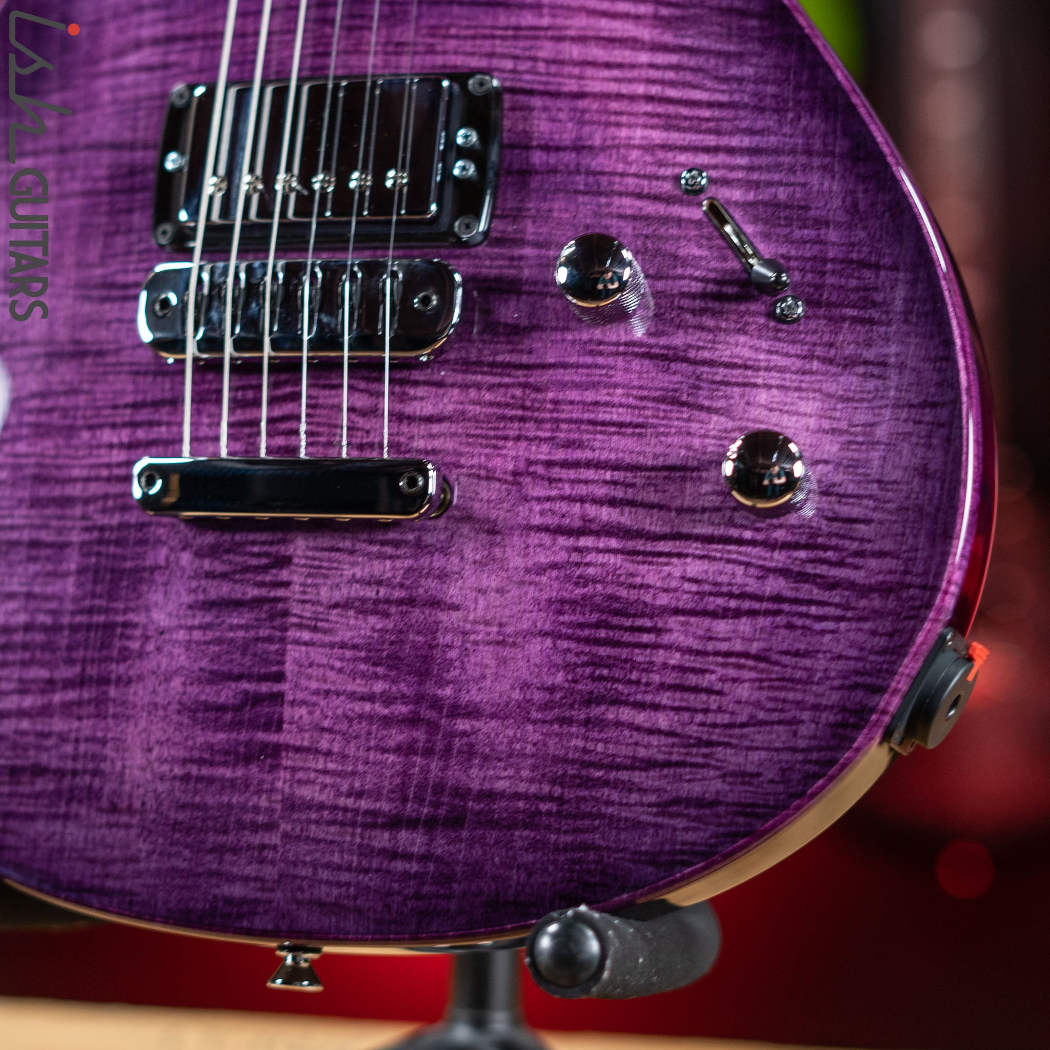 Vigier GV Wood Purple Fade Phenowood Board – Ish Guitars