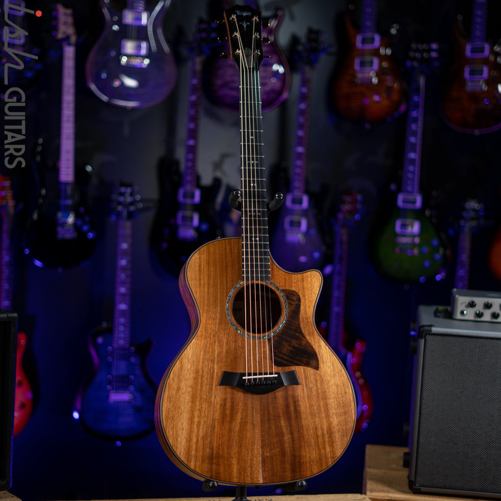 Taylor 724ce Acoustic-Electric Guitar Natural Hawaiian Koa
