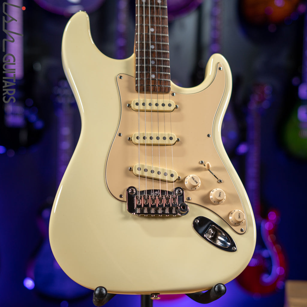 2005 G&amp;L Legacy USA Electric Guitar Cream
