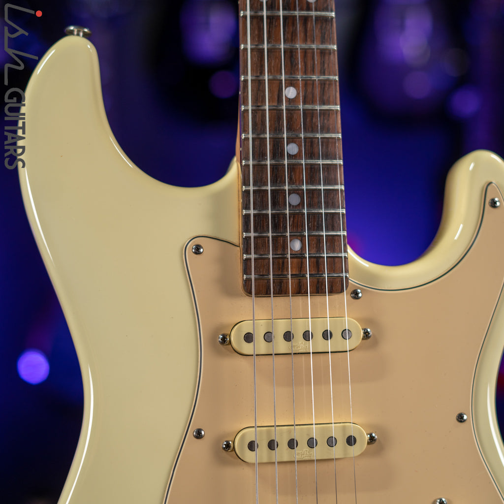 2005 G&amp;L Legacy USA Electric Guitar Cream