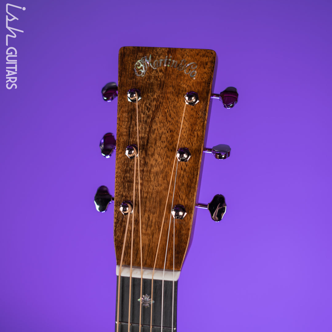 Martin Custom Shop D-28 Acoustic Guitar Flamed Koa Natural