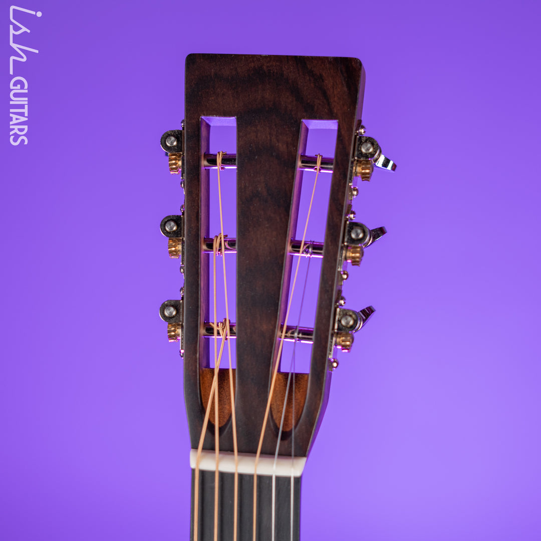 Martin Custom Shop OM-28 12-Fret Slotted Peghead Acoustic Guitar Wild Grain Rosewood