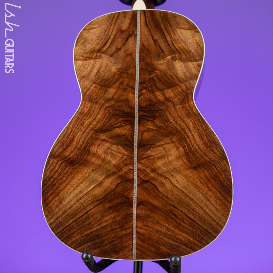 Martin Custom Shop OM-28 12-Fret Slotted Peghead Acoustic Guitar Wild Grain Rosewood