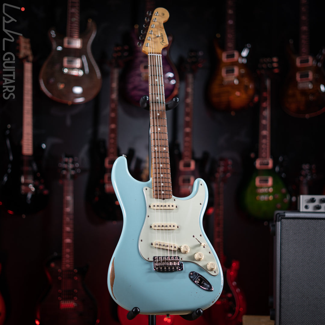 2021 Fender Road Worn Stratocaster Daphne Blue