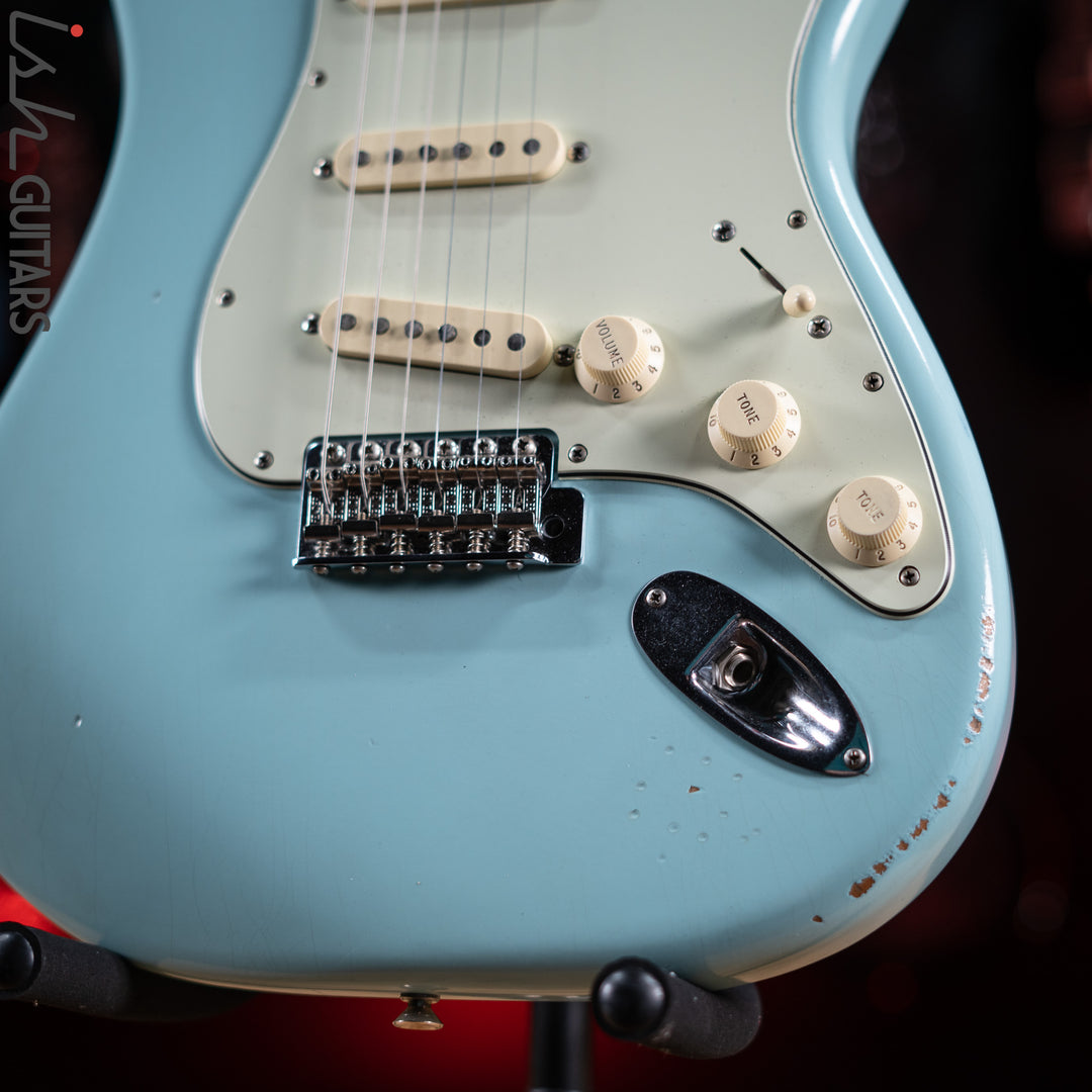 2021 Fender Road Worn Stratocaster Daphne Blue