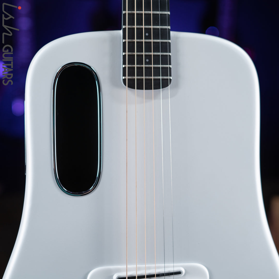 Lava Music Lava Me 3 Smart Acoustic Guitar 38" White w/ Space Bag