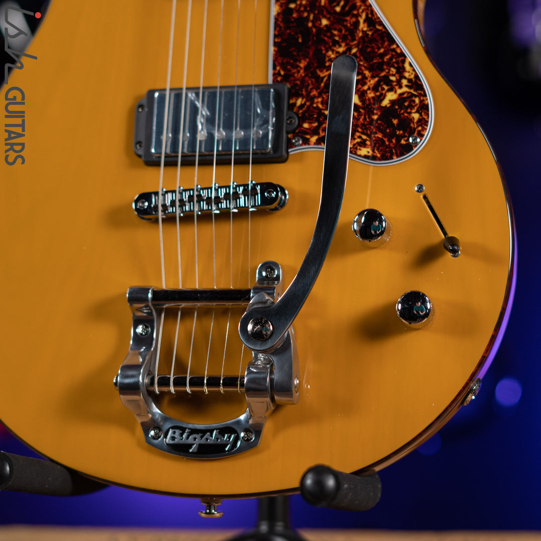 Ernie Ball Music Man BFR Valentine with Bigsby Carmelo Demo