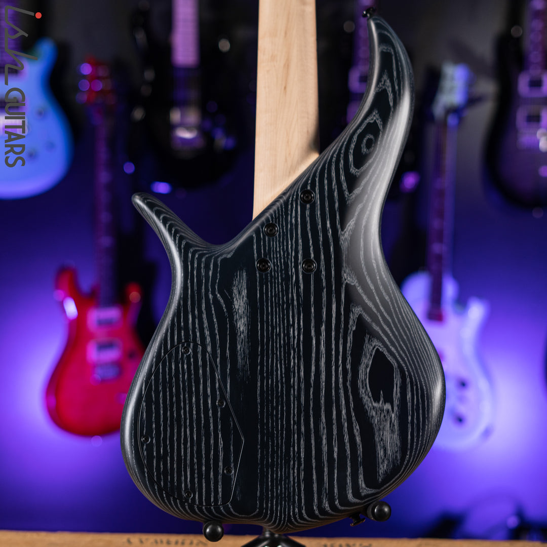 F Bass BN5 5-String Bass Black and White Ceruse