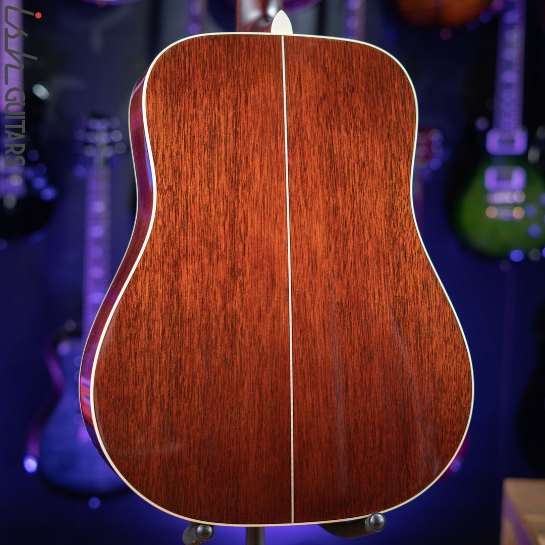 Alvarez Yairi Honduran Masterworks DYM60HD Dreadnought Adirondack Natural