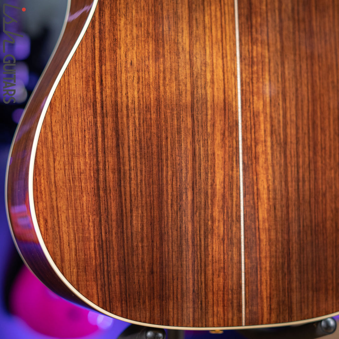 Alvarez Yairi Masterworks DYMR70SB Dreadnought Slope Shoulder Sunburst