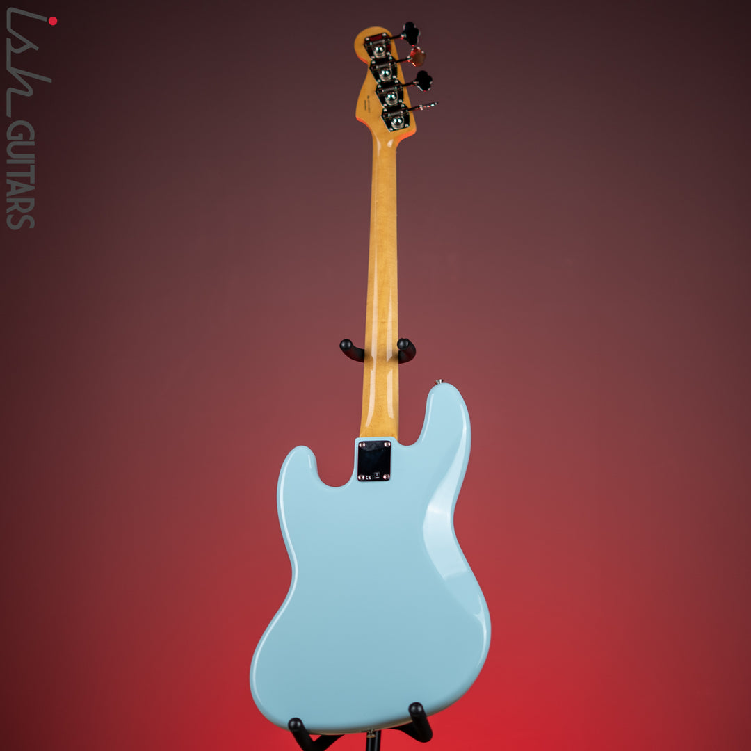 2019 Fender Vintera 60’s Jazz Bass Daphne Blue