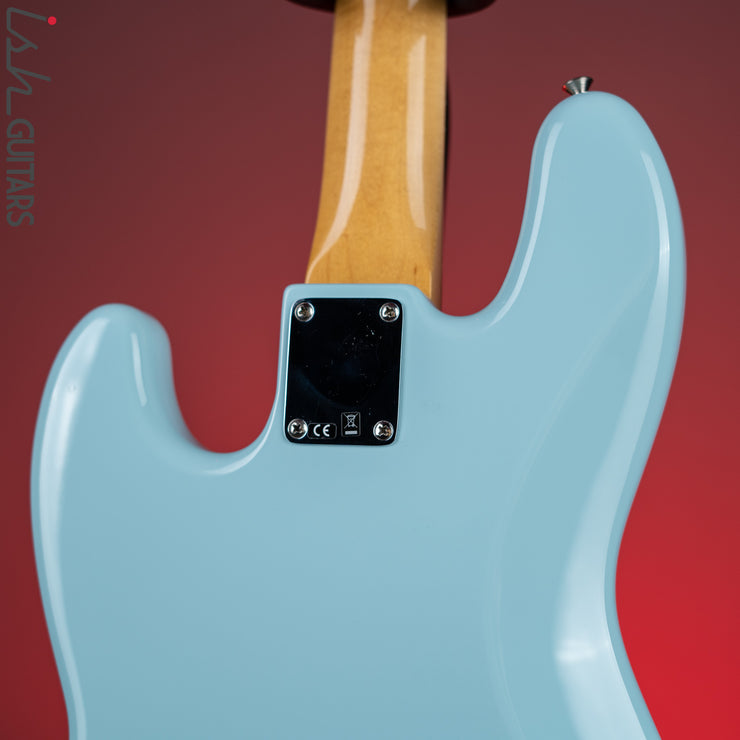 2019 Fender Vintera 60’s Jazz Bass Daphne Blue