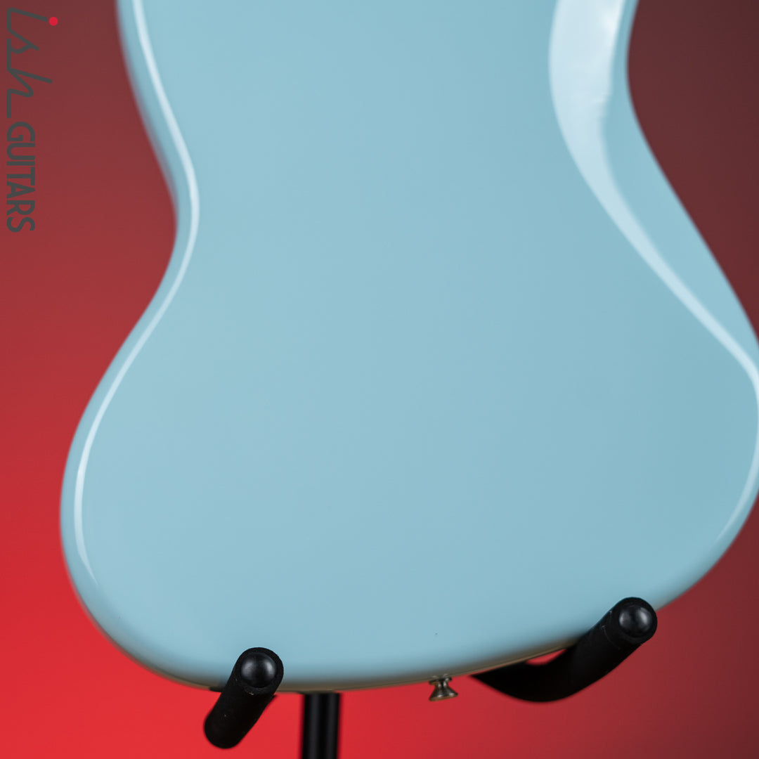 2019 Fender Vintera 60’s Jazz Bass Daphne Blue