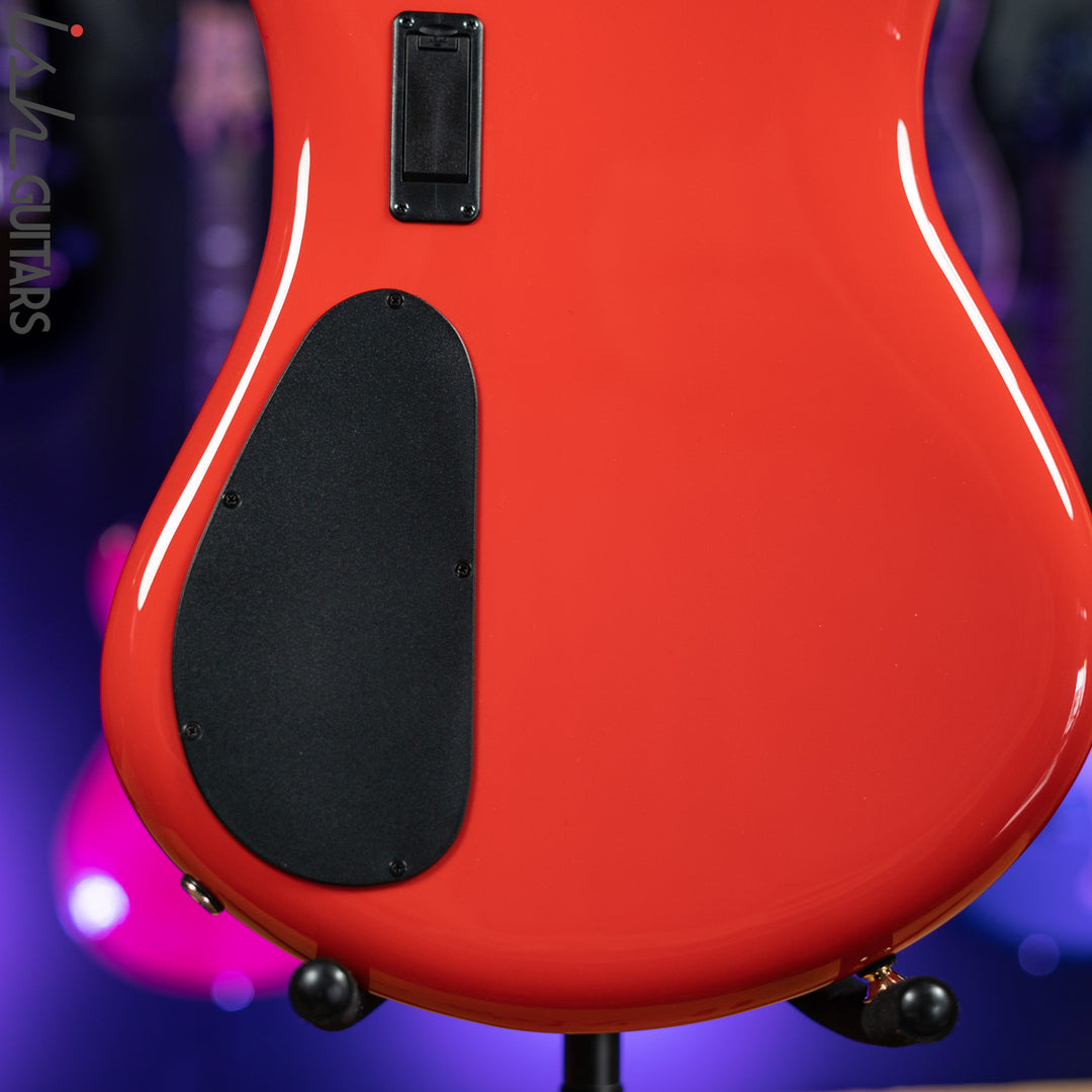 Spector Euro 5 Classic 5-String Bass Red Gloss Demo
