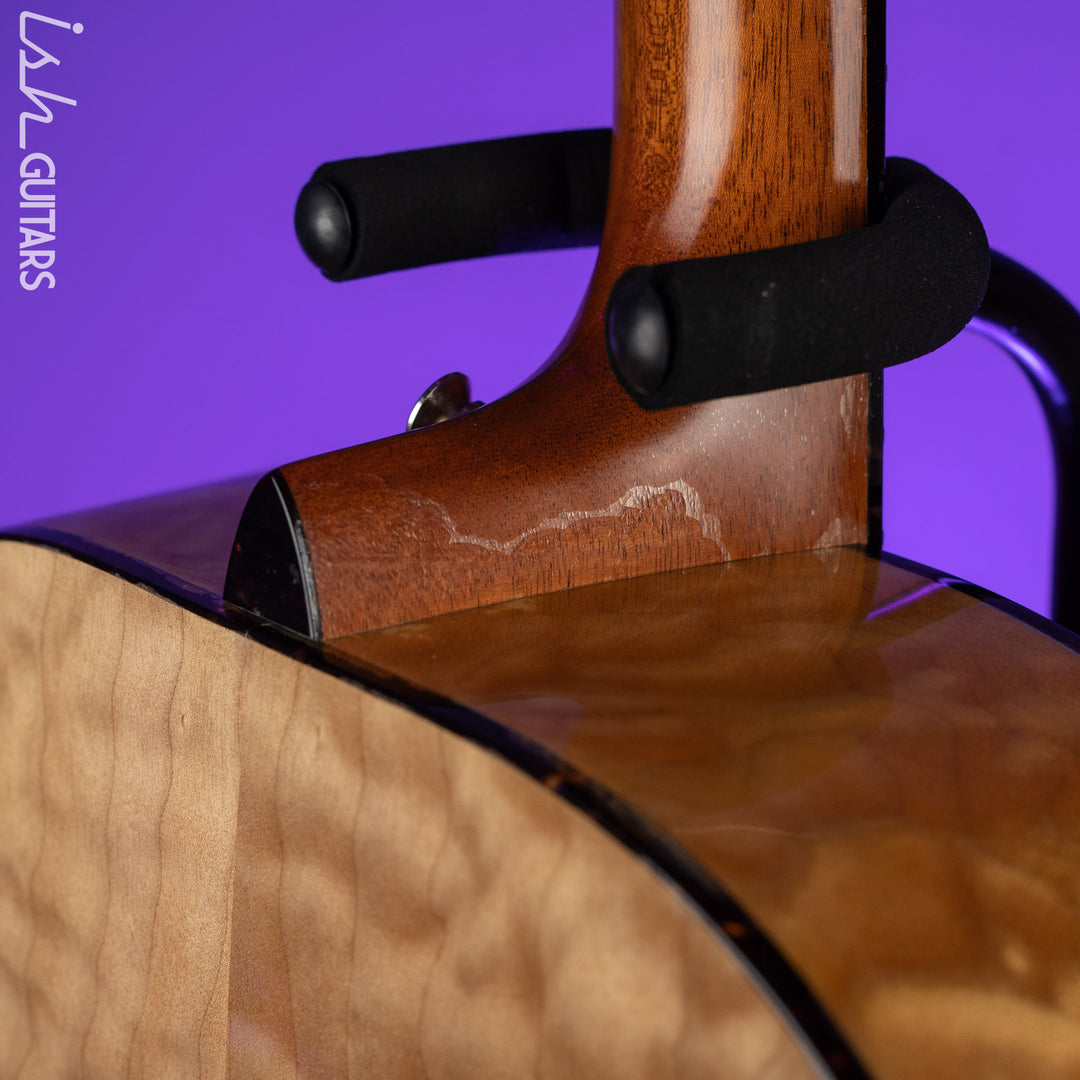 Tacoma JF 21 Natural Flame Maple
