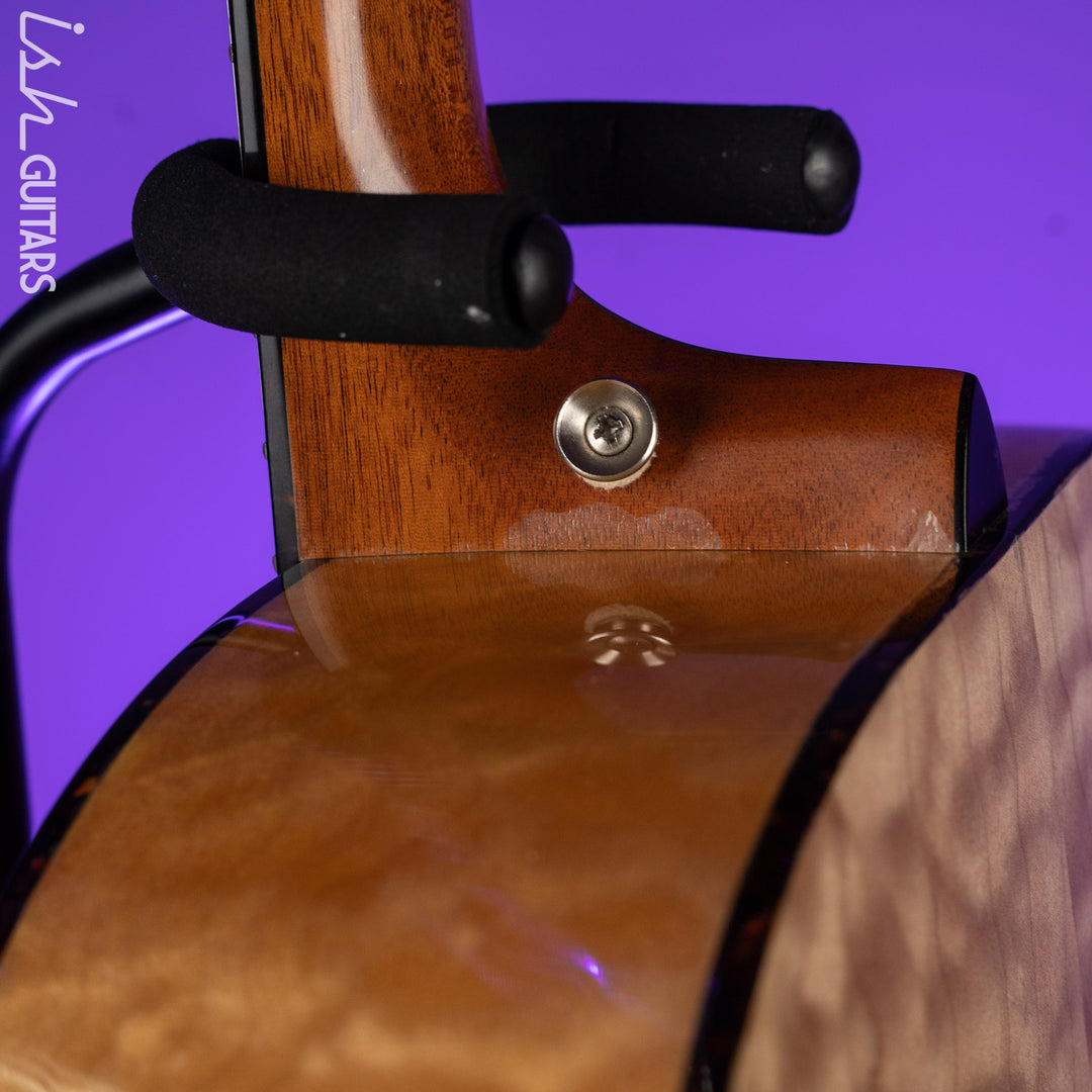 Tacoma JF 21 Natural Flame Maple