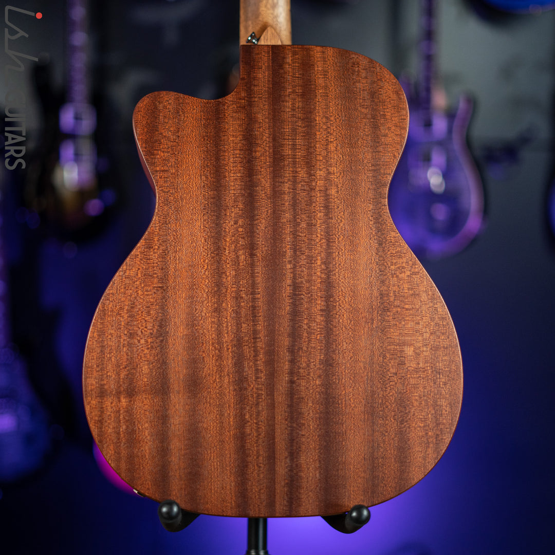 Martin 000CJr-10E Acoustic-Electric Natural Satin - Blemished