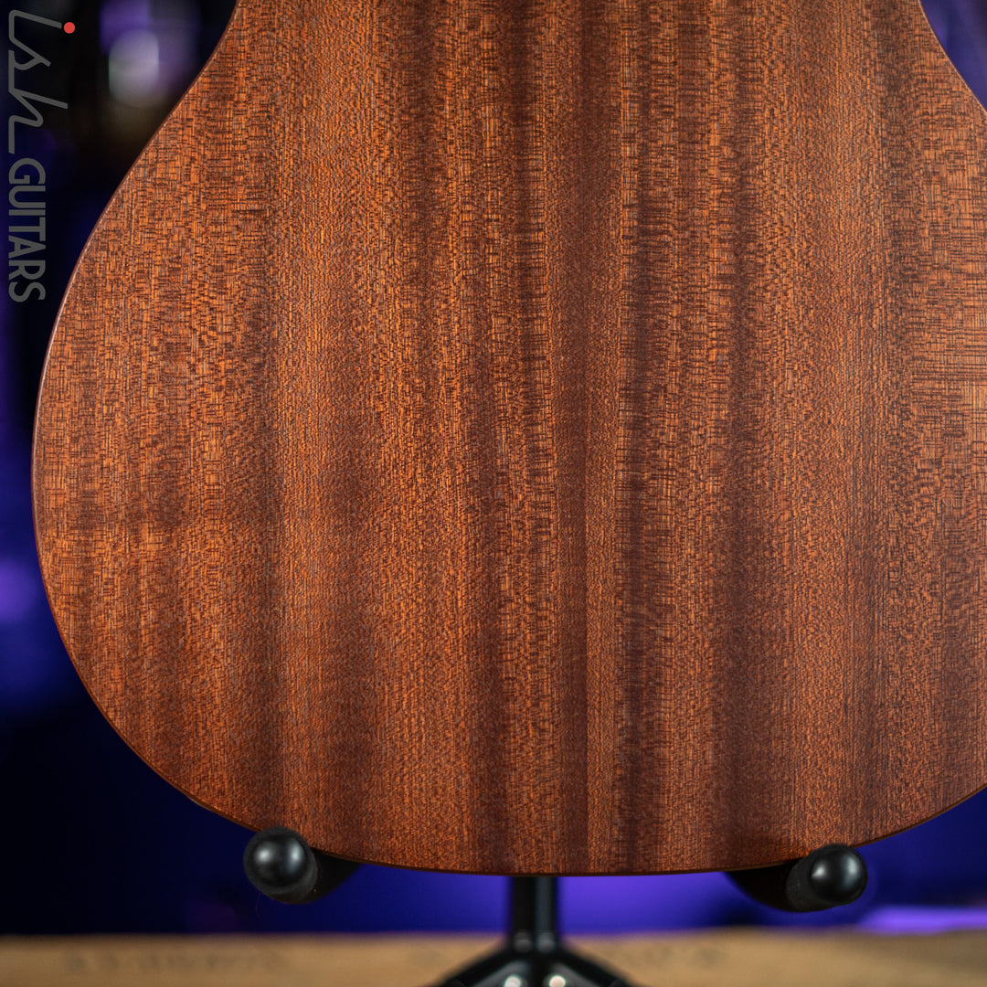 Martin 000CJr-10E Acoustic-Electric Natural Satin - Blemished