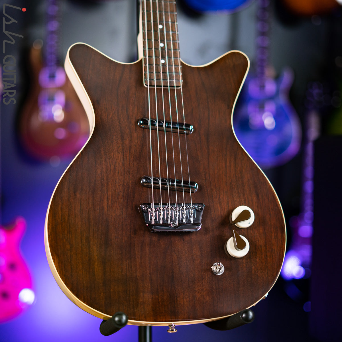 Danelectro '59 Electric Guitar Divine Dark Walnut - Demo – Ish Guitars