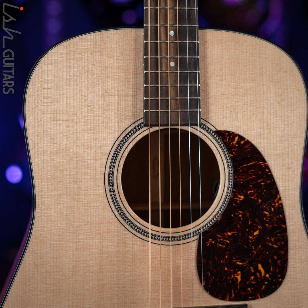 2021 Martin D-16E Mahogany Acoustic-Electric Guitar Natural