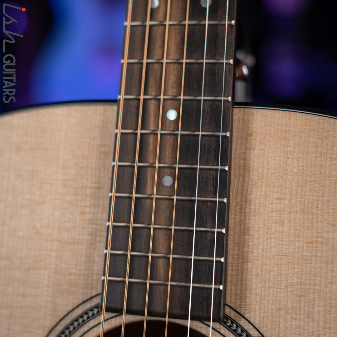 2021 Martin D-16E Mahogany Acoustic-Electric Guitar Natural