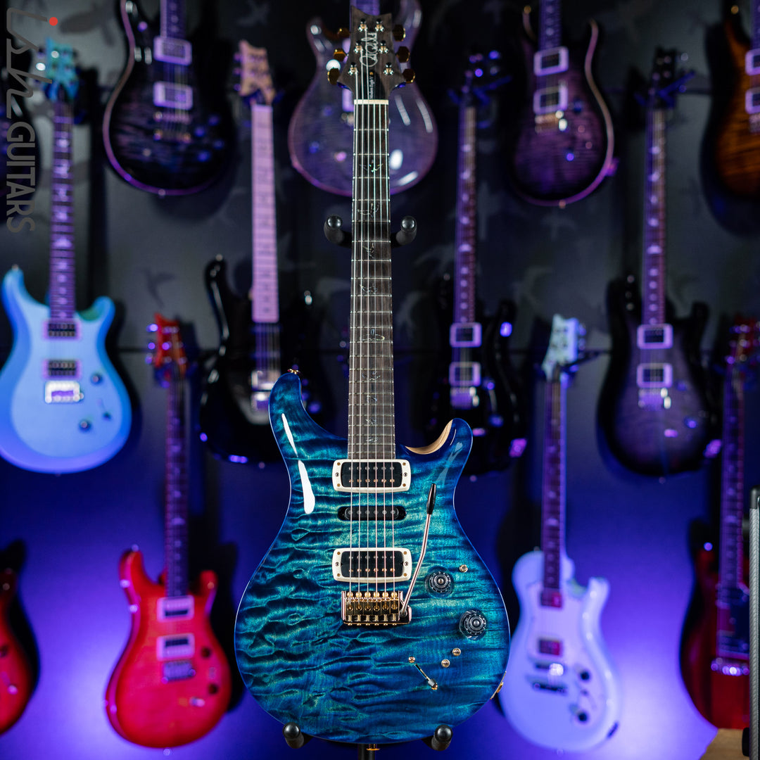 PRS Modern Eagle V Wood Library One Piece Quilt River Blue w/ Blue Burst