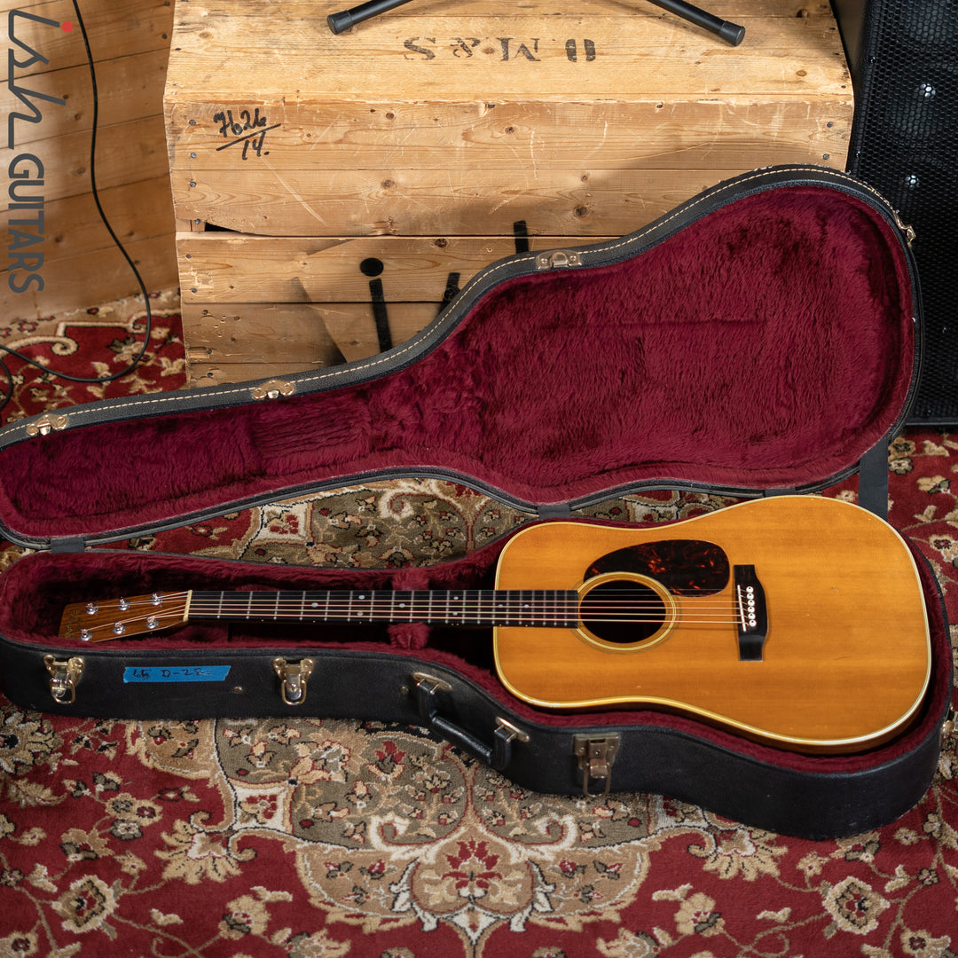1965 Martin D-28 Natural