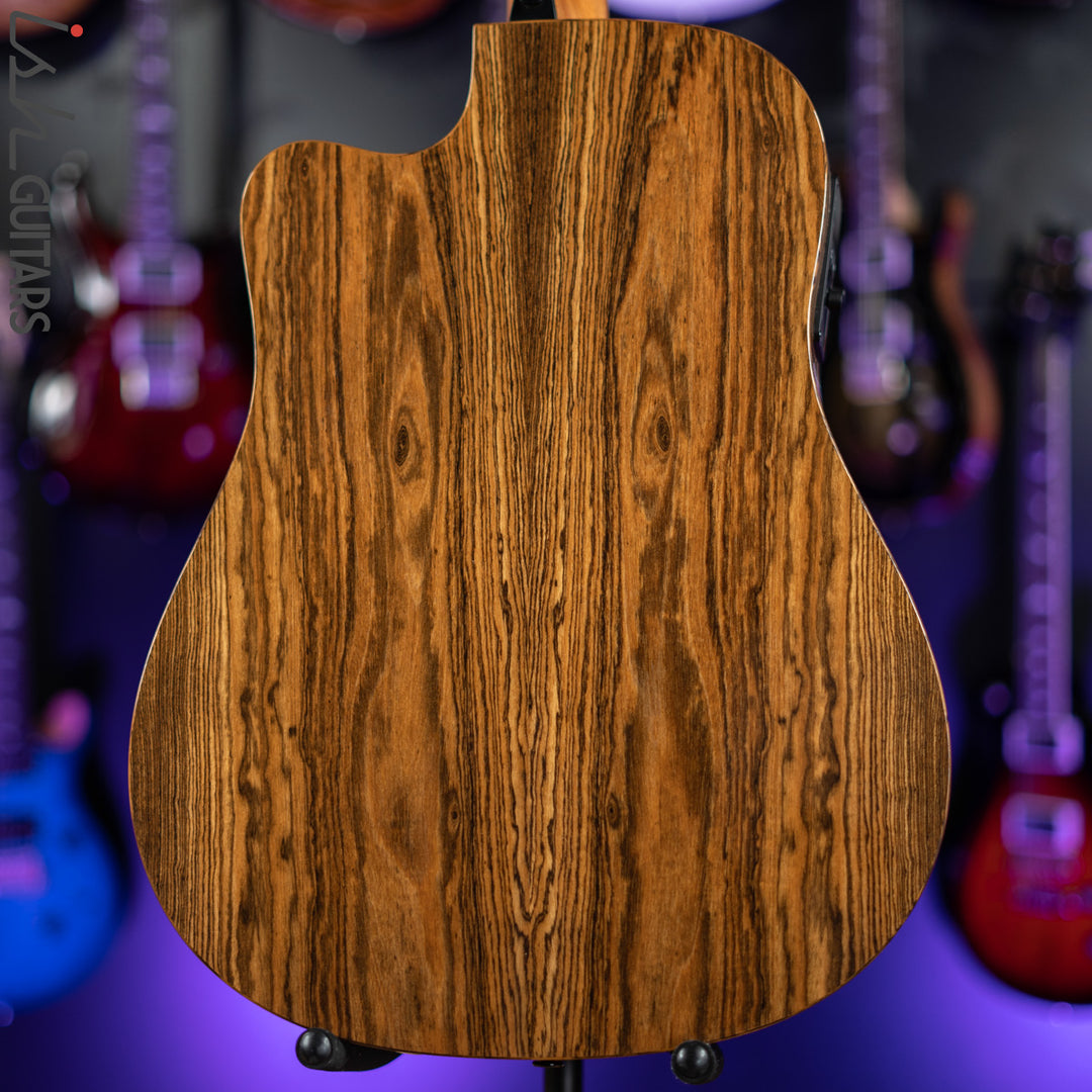Lâg THV30DCE Dreadnought Hyvibe Tramontane Smart Guitar - Demo