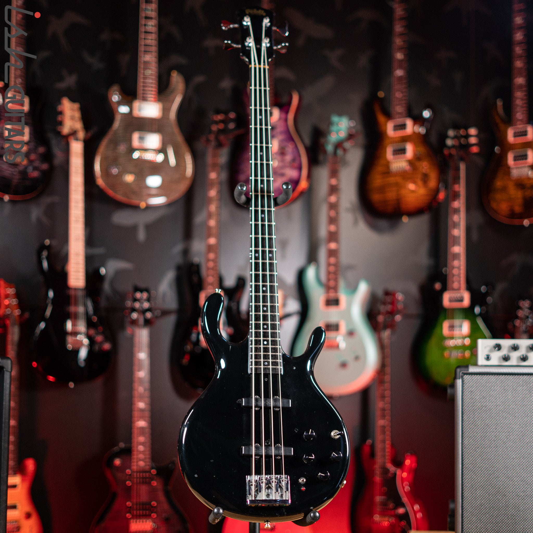 1986 Pedulla MVP Bass Black – Ish Guitars