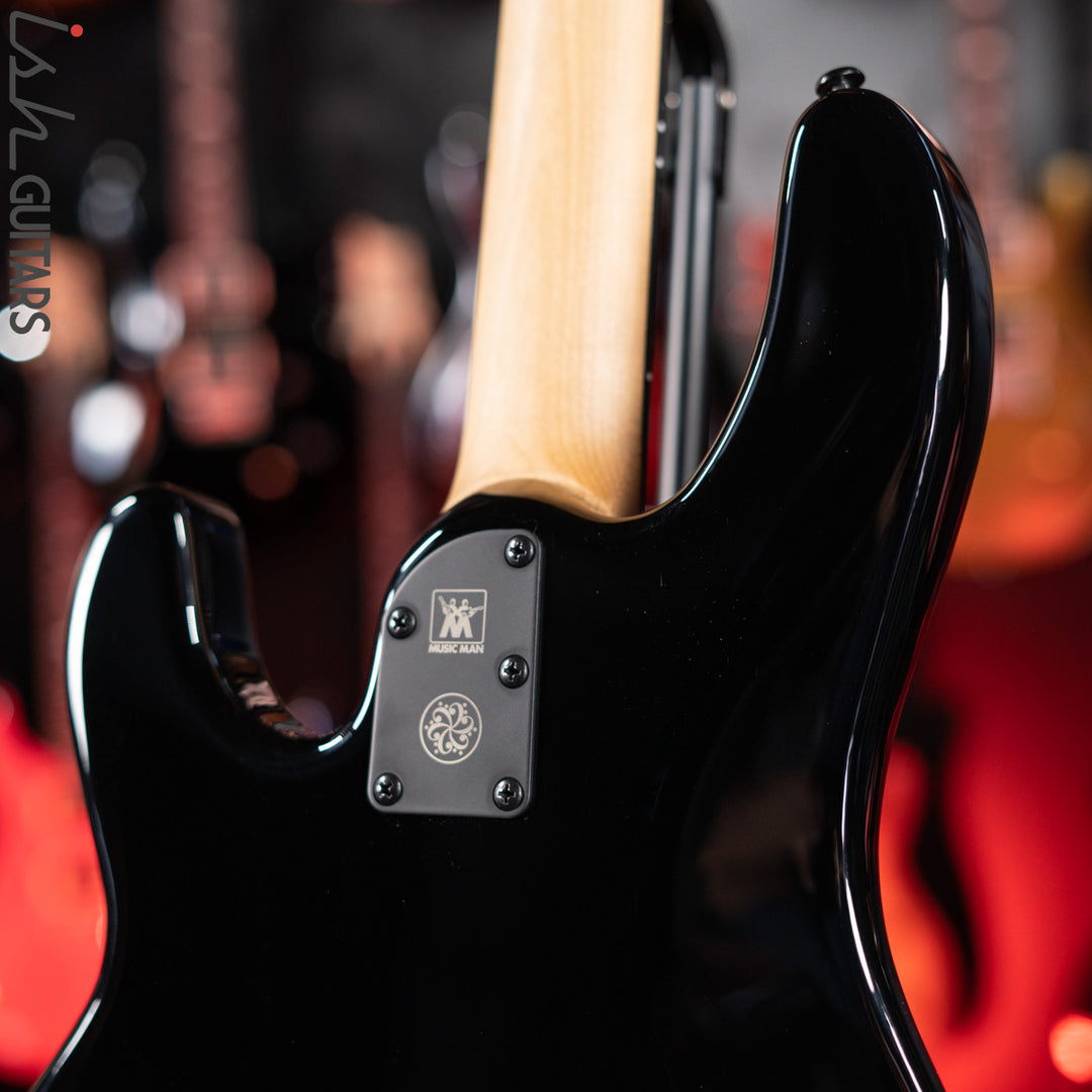 Ernie Ball Music Man DarkRay 4-String Bass Obsidian Black