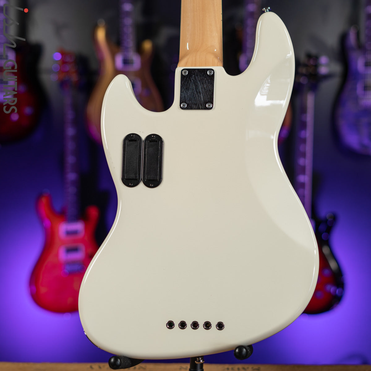 2016 Sire Marcus Miller V7 5-String Antique White – Ish Guitars