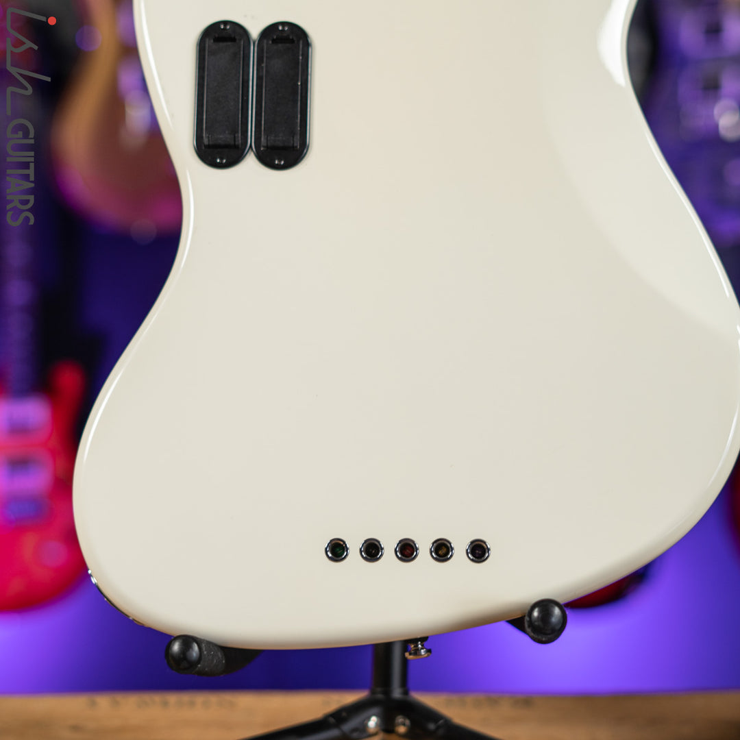 2016 Sire Marcus Miller V7 5-String Antique White