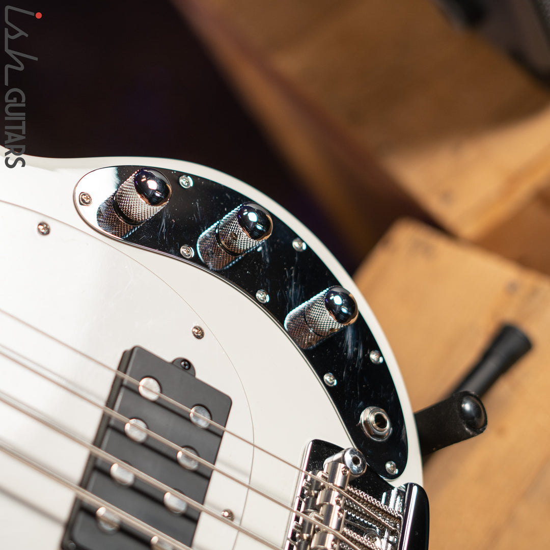 Sterling by Music Man Short Scale StingRay White