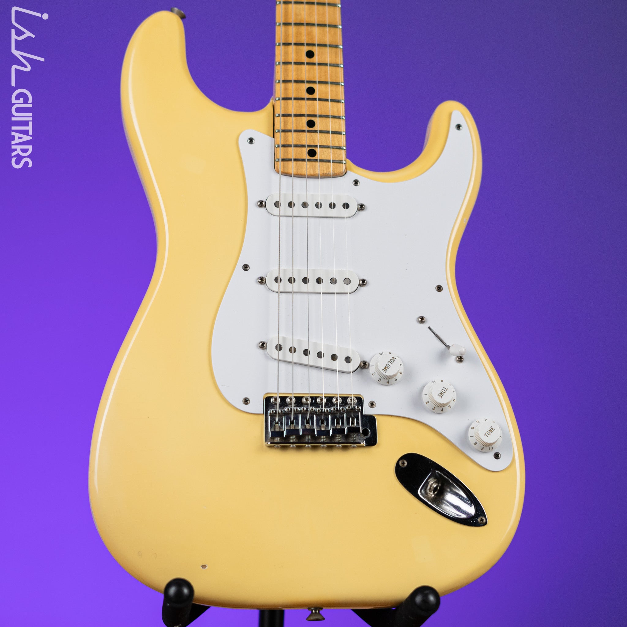 1977 Fender USA Stratocaster Olympic White – Ish Guitars