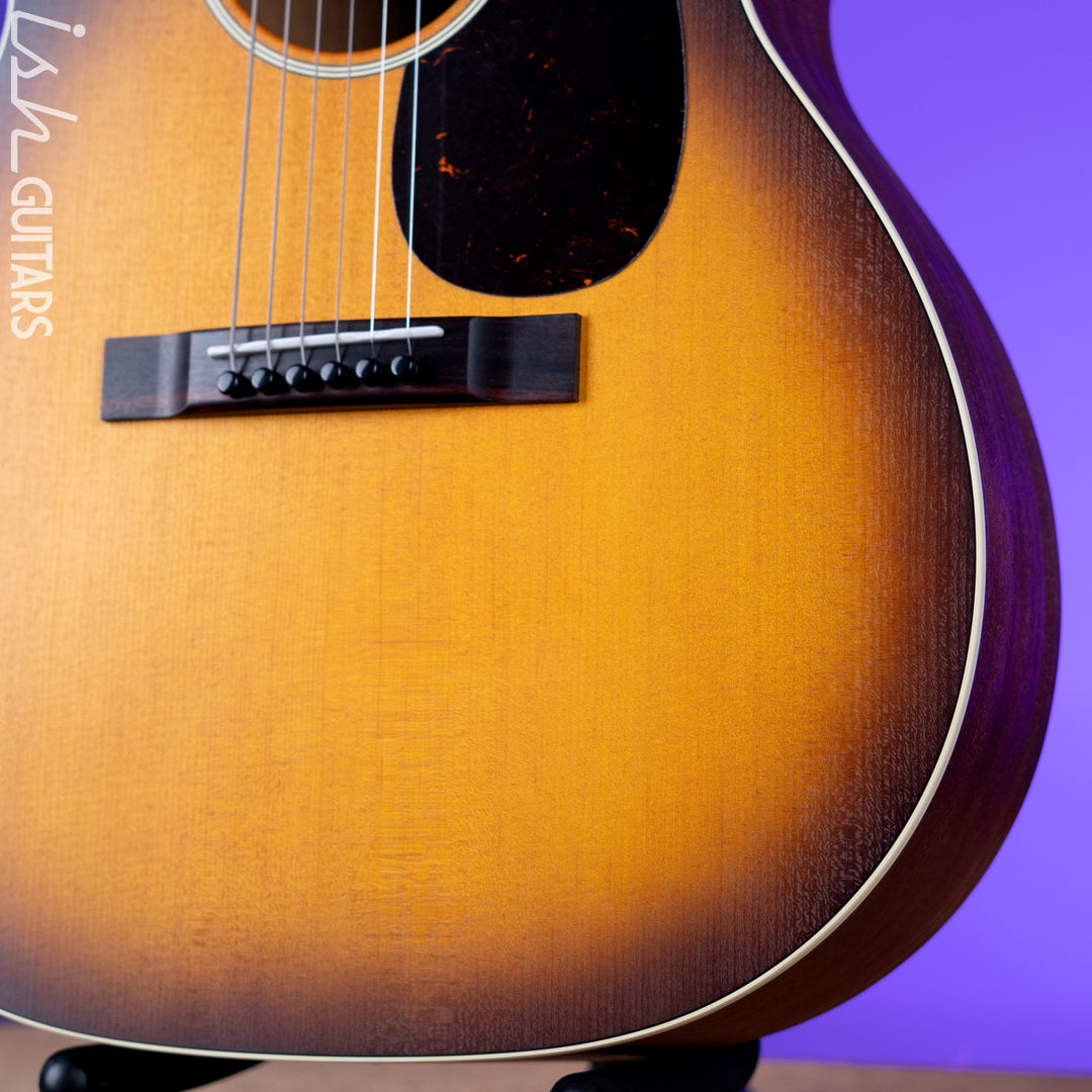 Martin 000-17 Acoustic Guitar Whiskey Sunset Satin