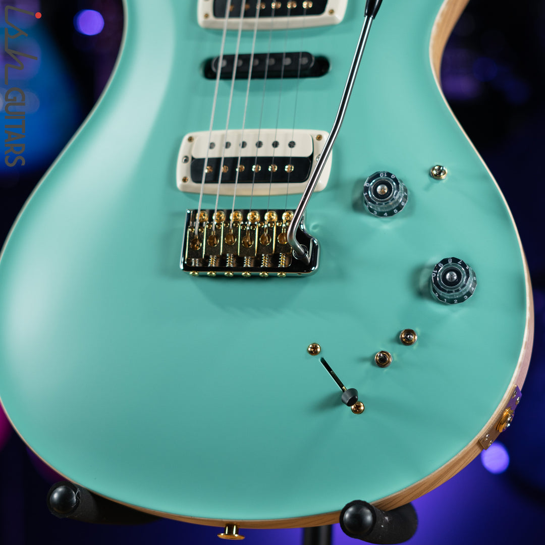 PRS Wood Library Modern Eagle V Satin Seafoam Green