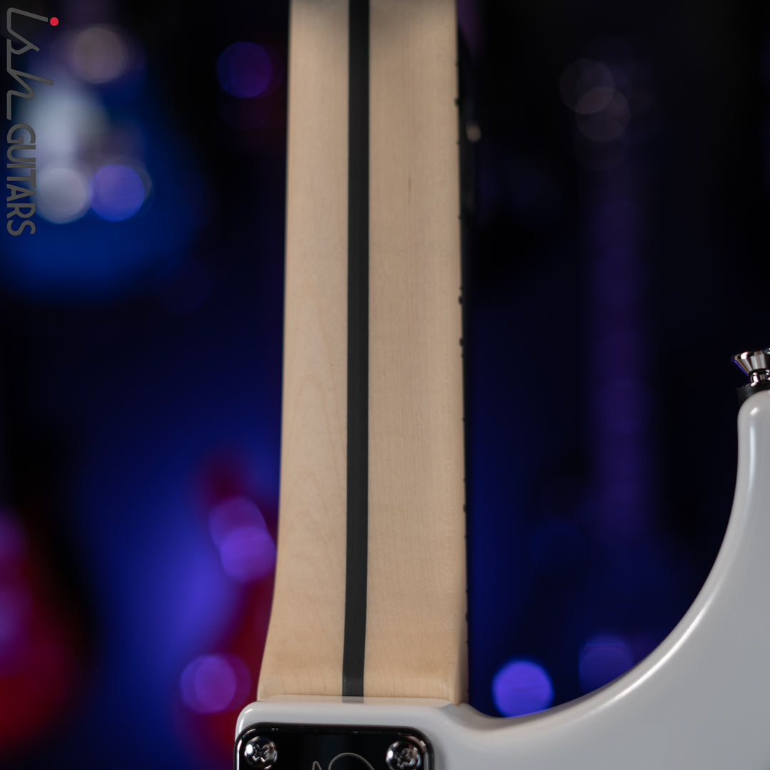 Vigier Excalibur Surfreter Supra Fretless Pearl White
